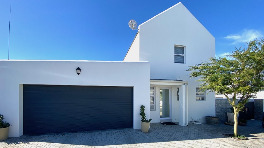4 Bedroom Property for Sale in Dwarskersbos Western Cape